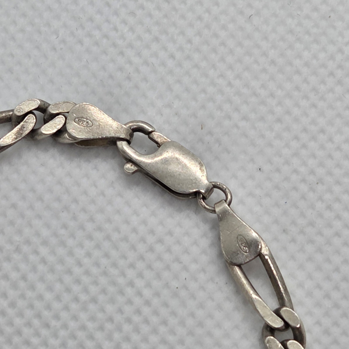 Vintage 7 3/4" Sterling Silver Figaro Link Chain Bracelet