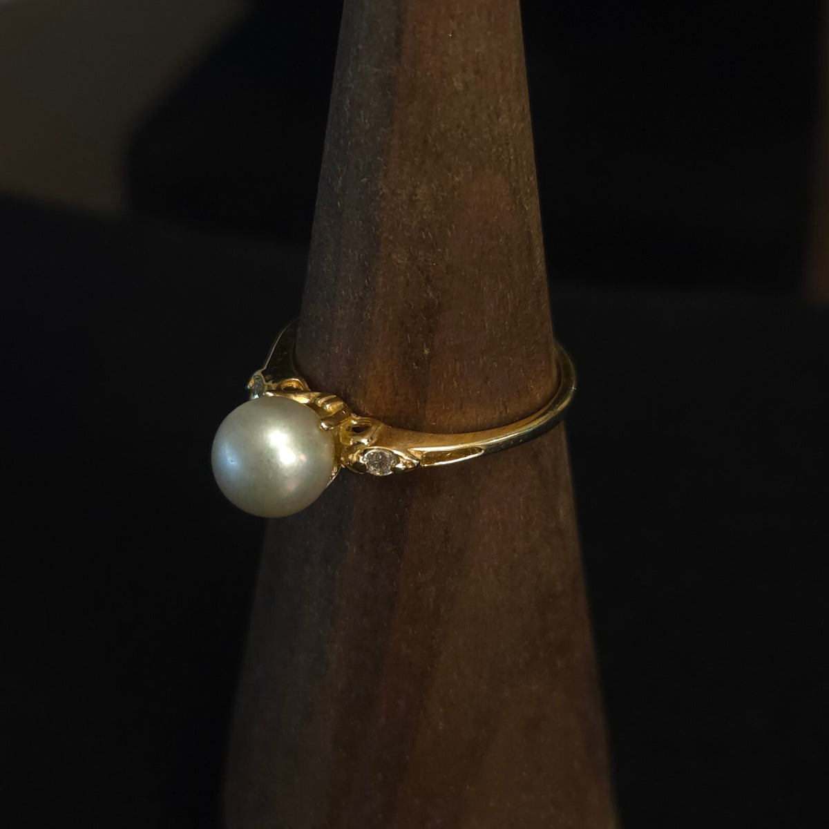 Vintage Size 7 10K Gold 6mm Pearl and CZ Ring