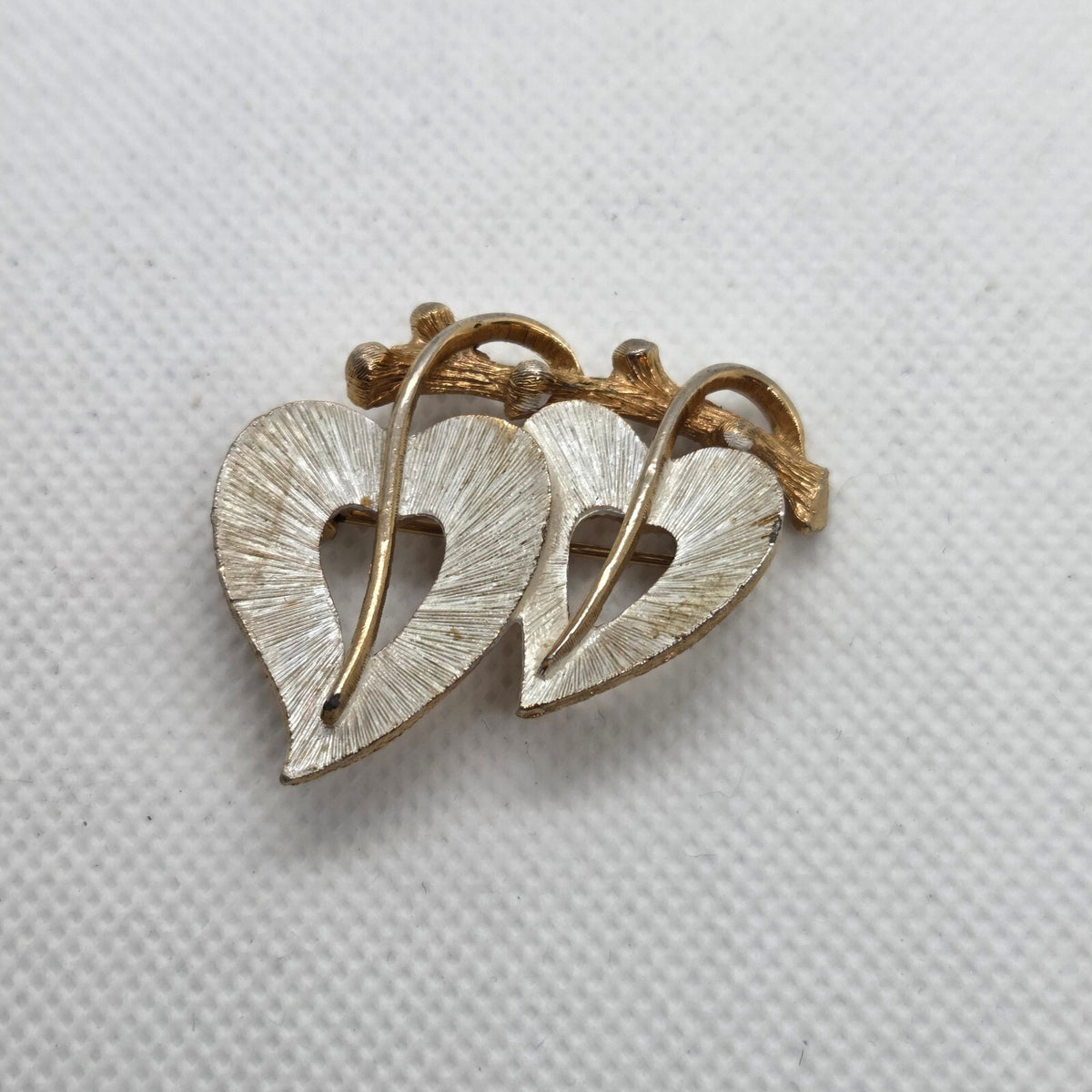 Vintage JJ Jonette Bleeding Heart Brooch