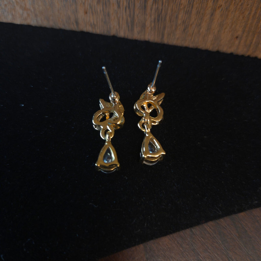 Vintage 14KT Plated Pear-Shaped Teardrop Earrings