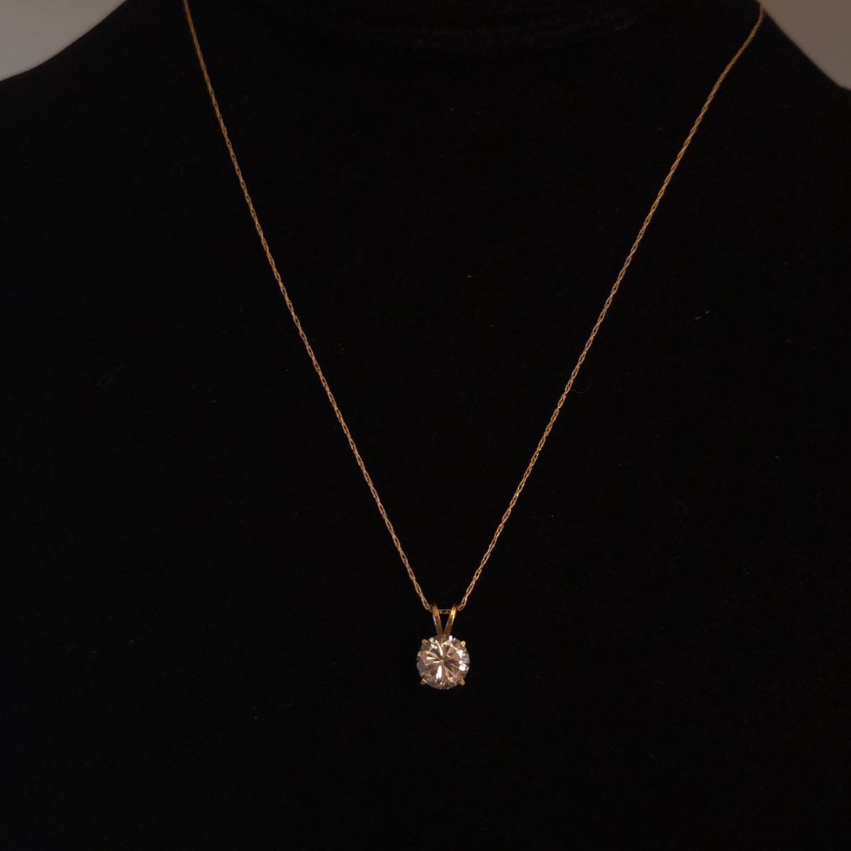 Vintage 18" Prime Art & Jewel Classic Solitaire Necklace
