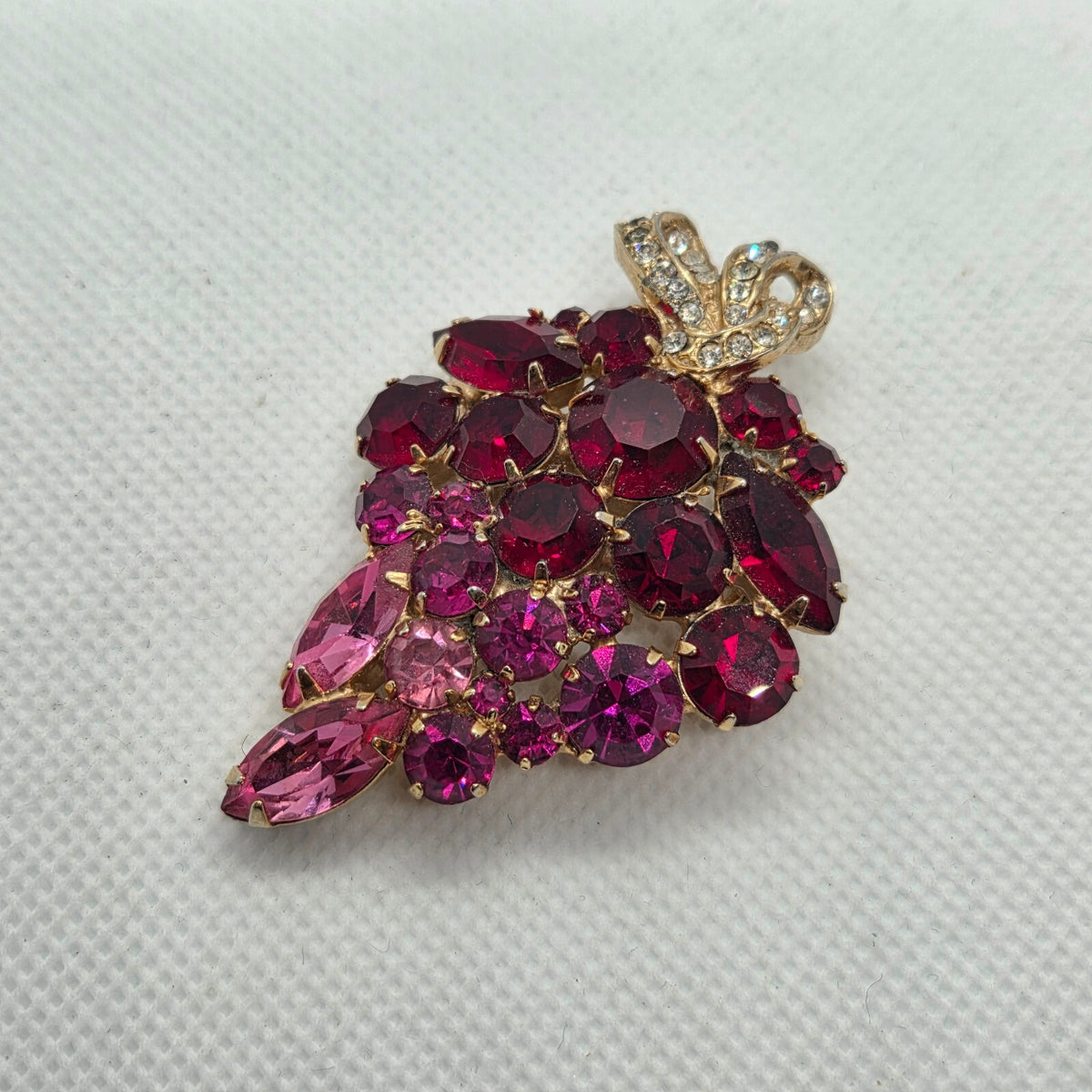 Vintage Gold-Tone Purple and Pink Grapes Brooch