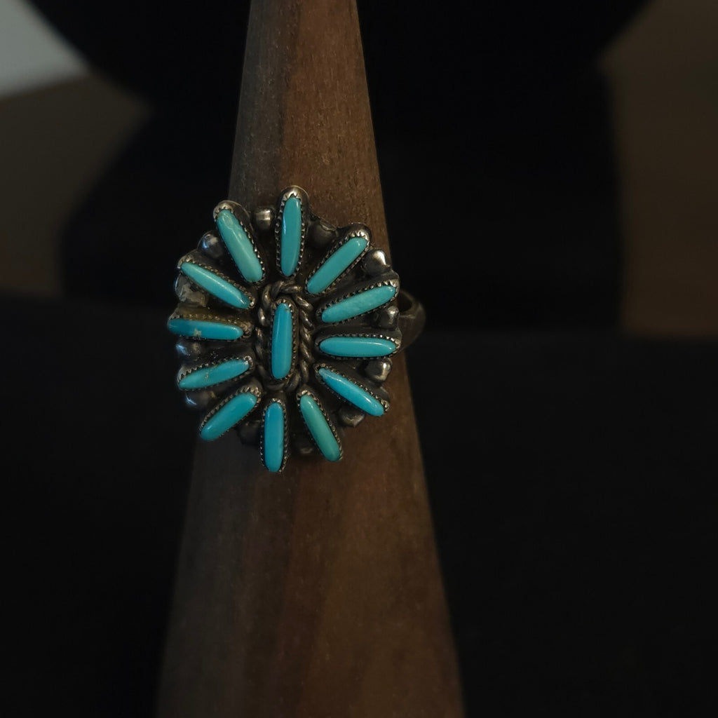 Vintage Size 6 C-R Zunie Turquoise Ring