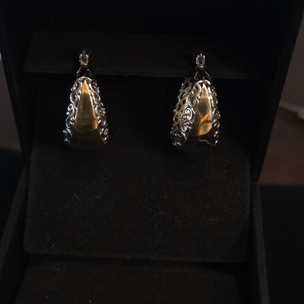 Vintage 925 Sterling Silver Filigree Cutout Hoop Earrings