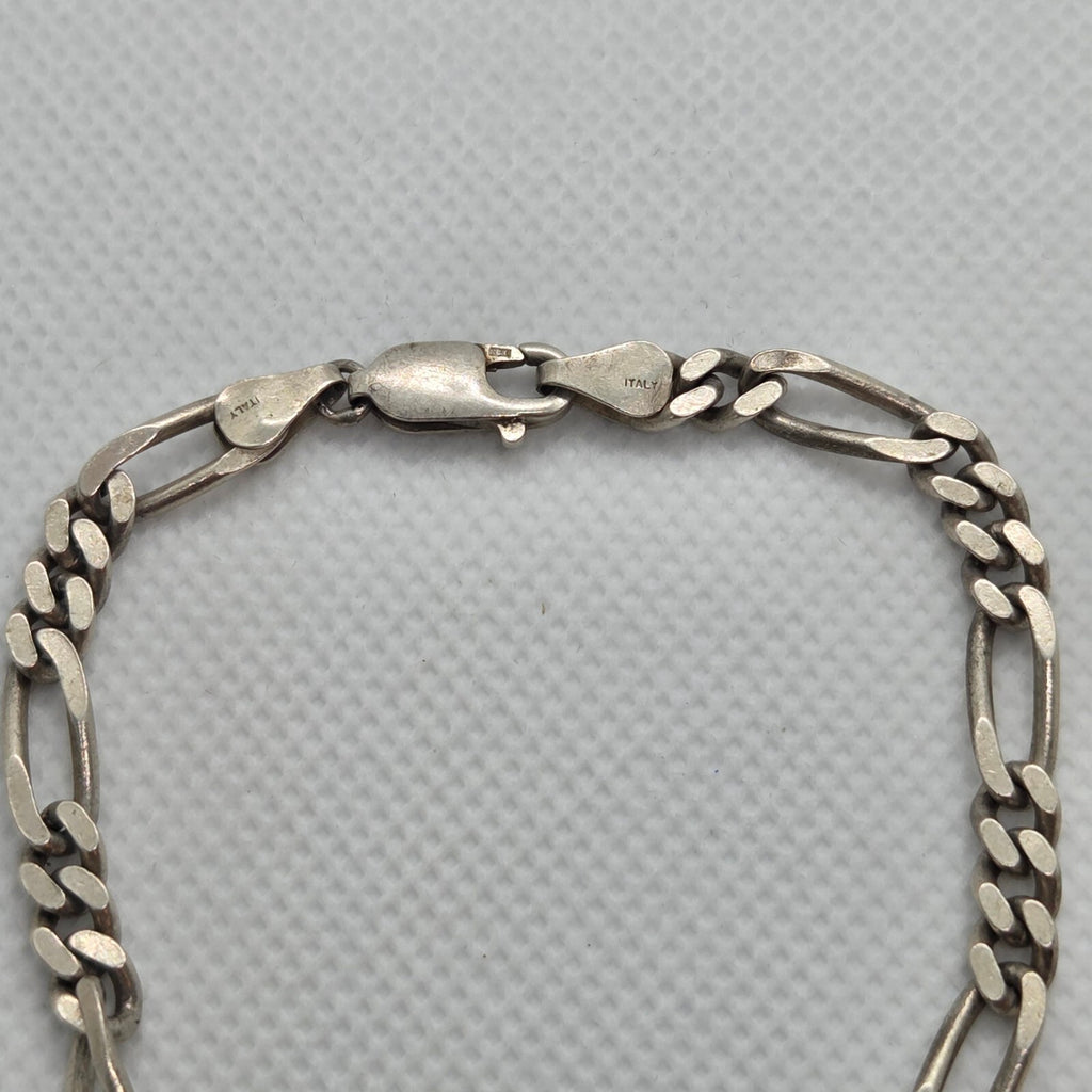 Vintage 7 3/4" Sterling Silver Figaro Link Chain Bracelet