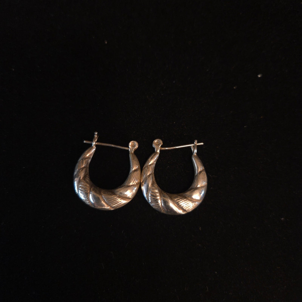 Vintage Sterling Silver Shrimp Style Hoop Earrings