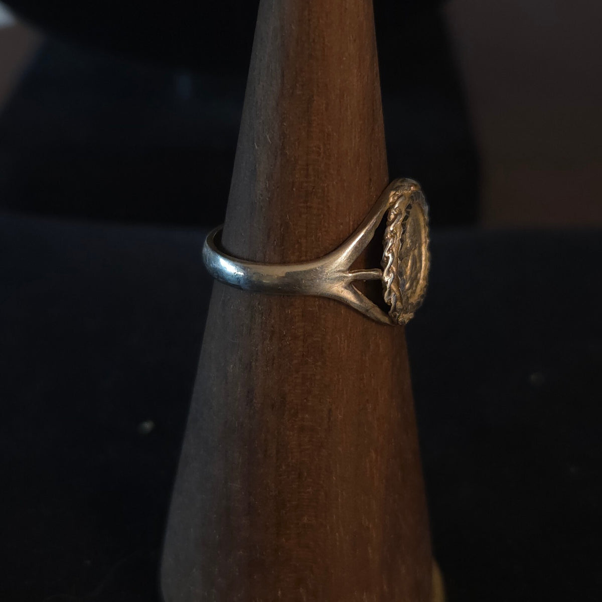 Vintage Size 7 Sterling Silver Cherub/Angel Signet Ring