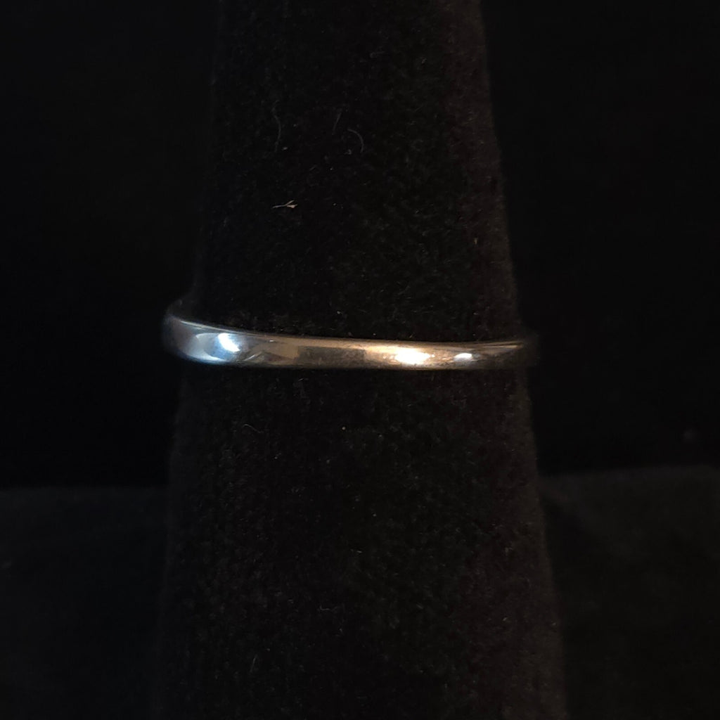 Vintage Size 7 Estate Sterling Silver Amethyst Cocktail Ring