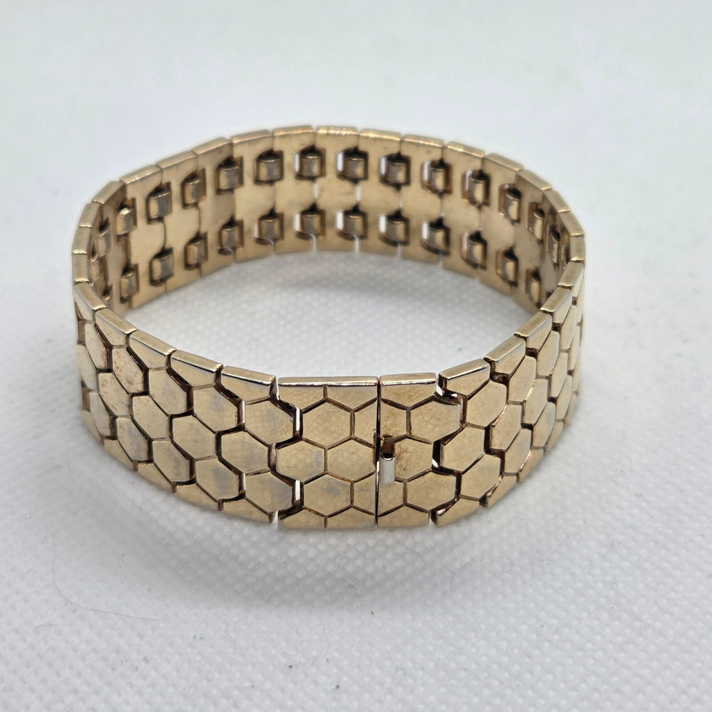 Vintage Crown Trifari Gold Tone Octagon Bracelet