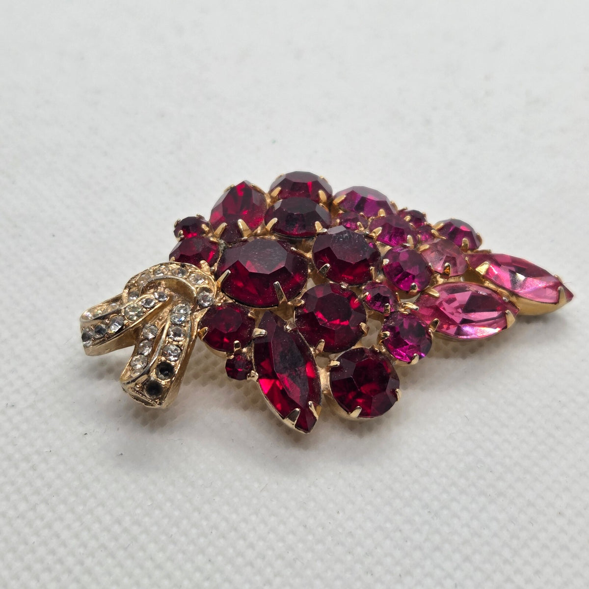 Vintage Gold-Tone Purple and Pink Grapes Brooch