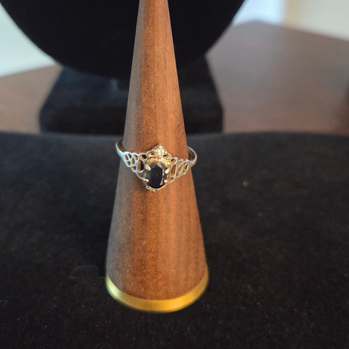 Vintage Size 8 Sterling Silver with Black Oval Sapphire Ring