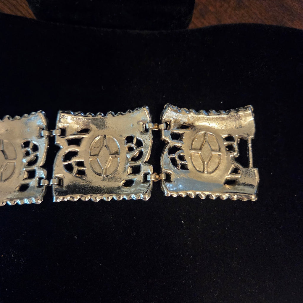 Vintage 7 1/2" Ornate Silver-Tone Turquoise Link Bracelet