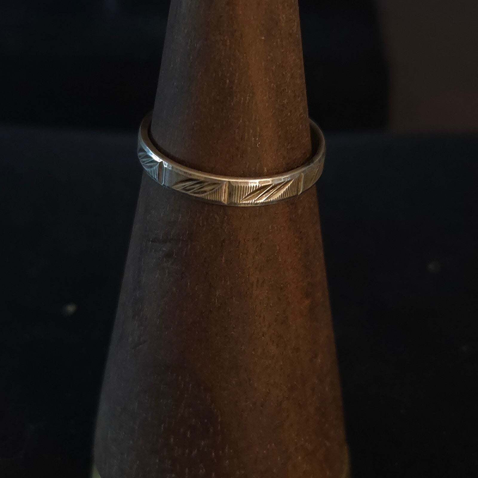 Vintage Size 7 Sterling Silver Aztec-Inspired Patterned Ring