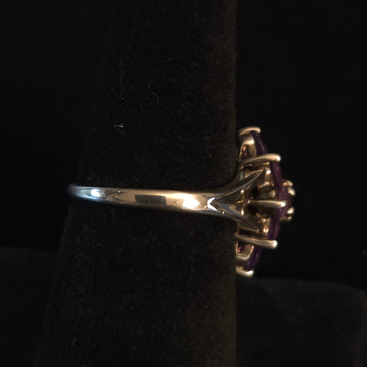 Vintage Size 7 Estate Sterling Silver Amethyst Cocktail Ring