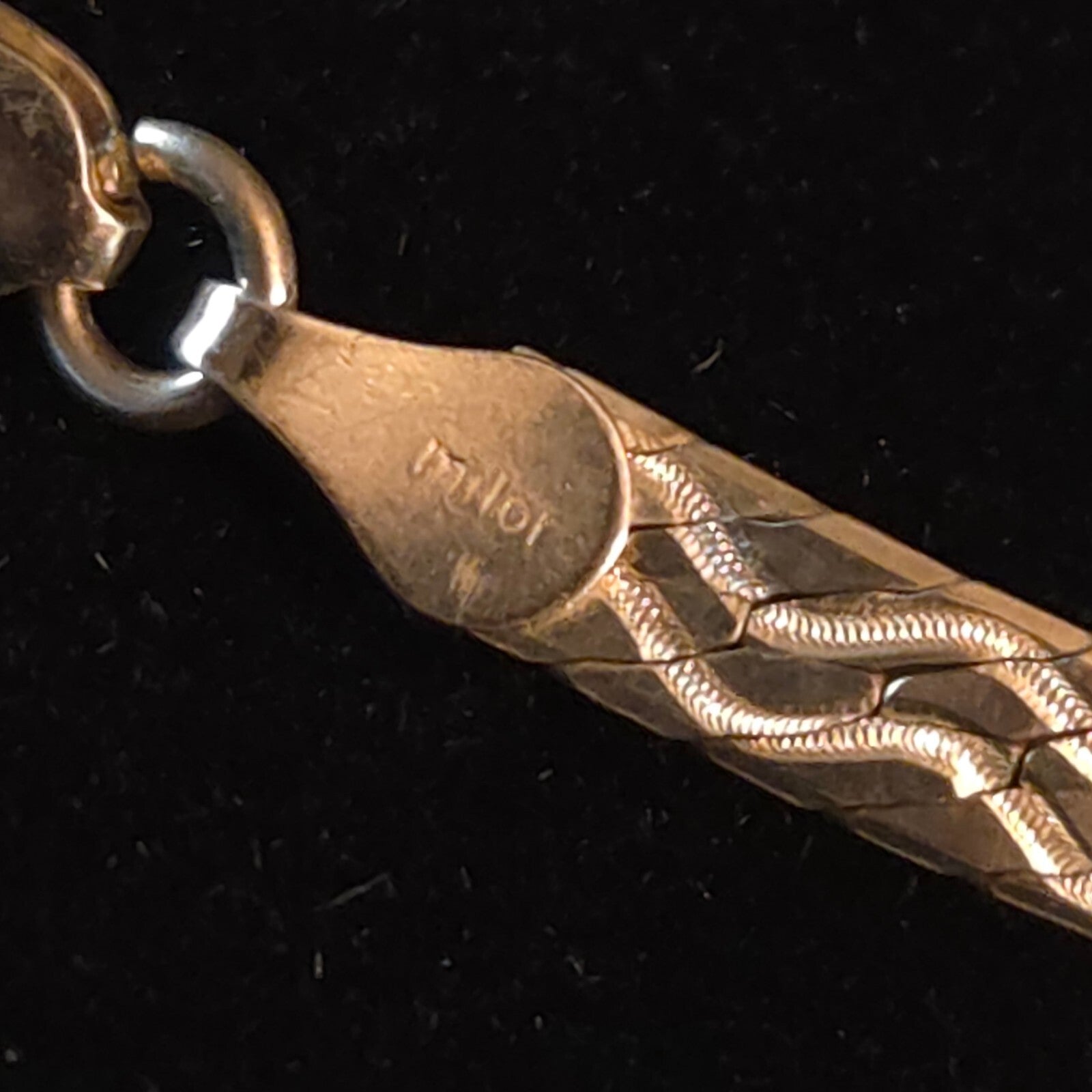 Vintage 7 1/2" Sterling Silver Etched Herringbone Bracelet