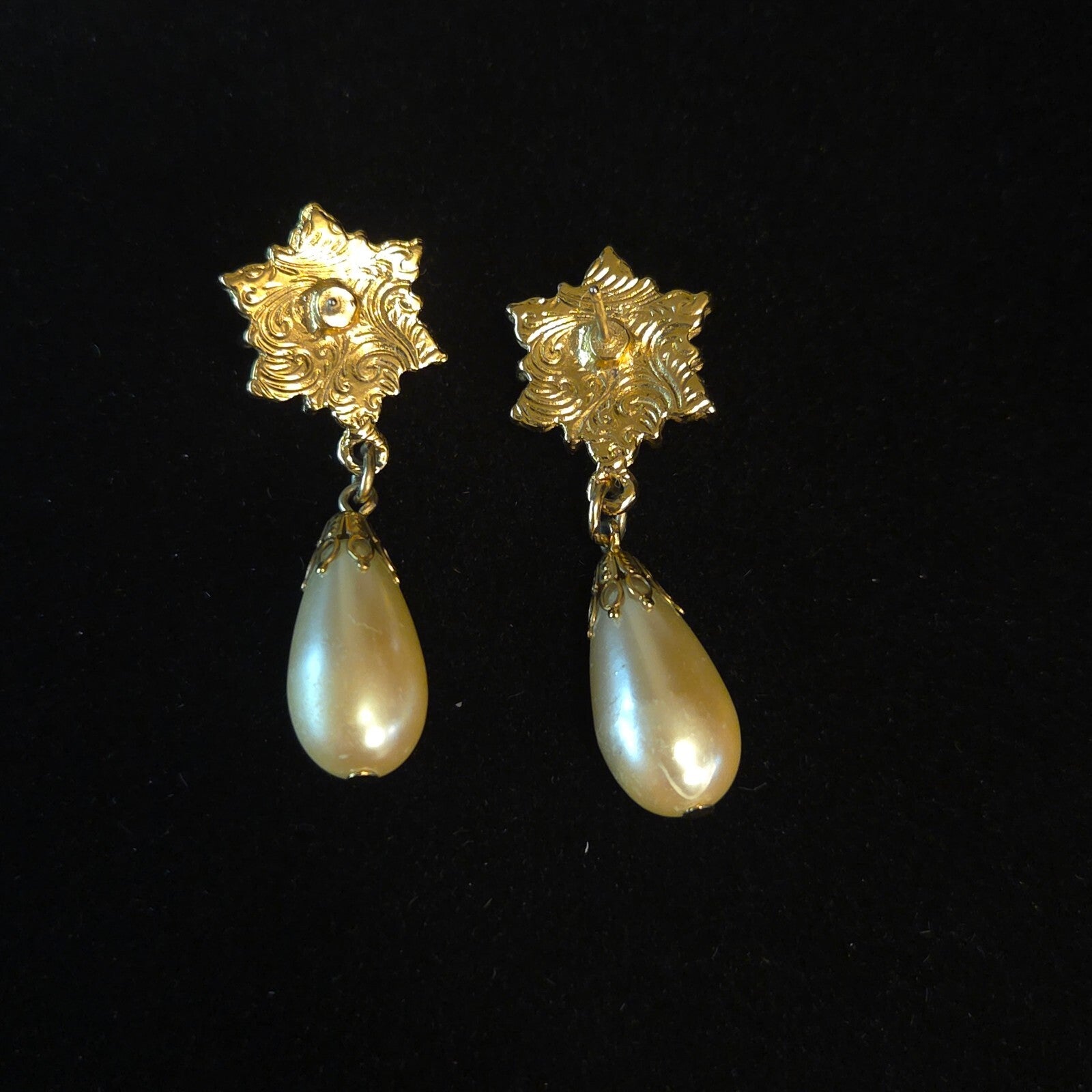 Vintage 1928 Gold-Tone Pearl & Crystal Dangle Earrings