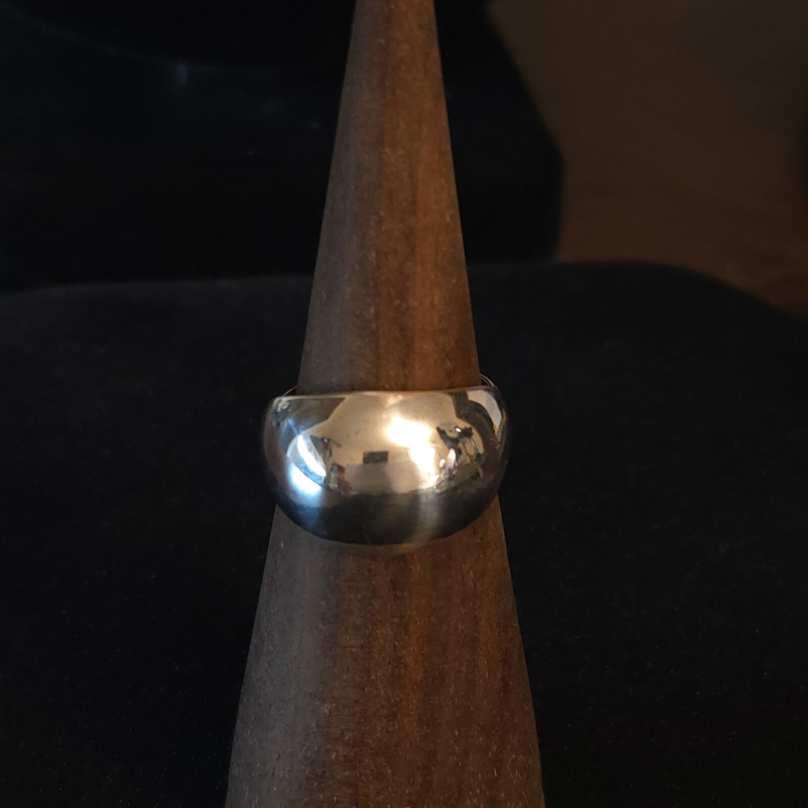 Vintage Size 8 Sterling Silver Dome Ring