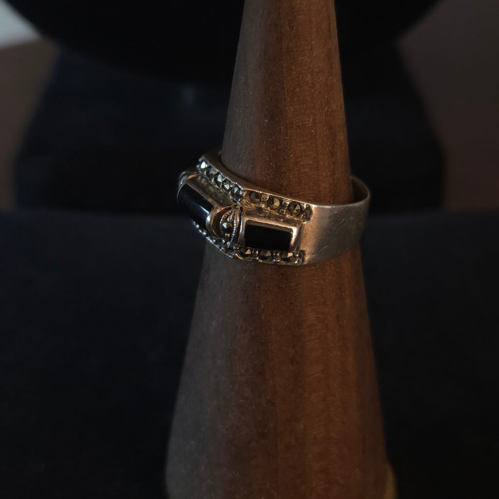 Vintage Size 7 Sterling Silver Rectangular Black Onyx Ring