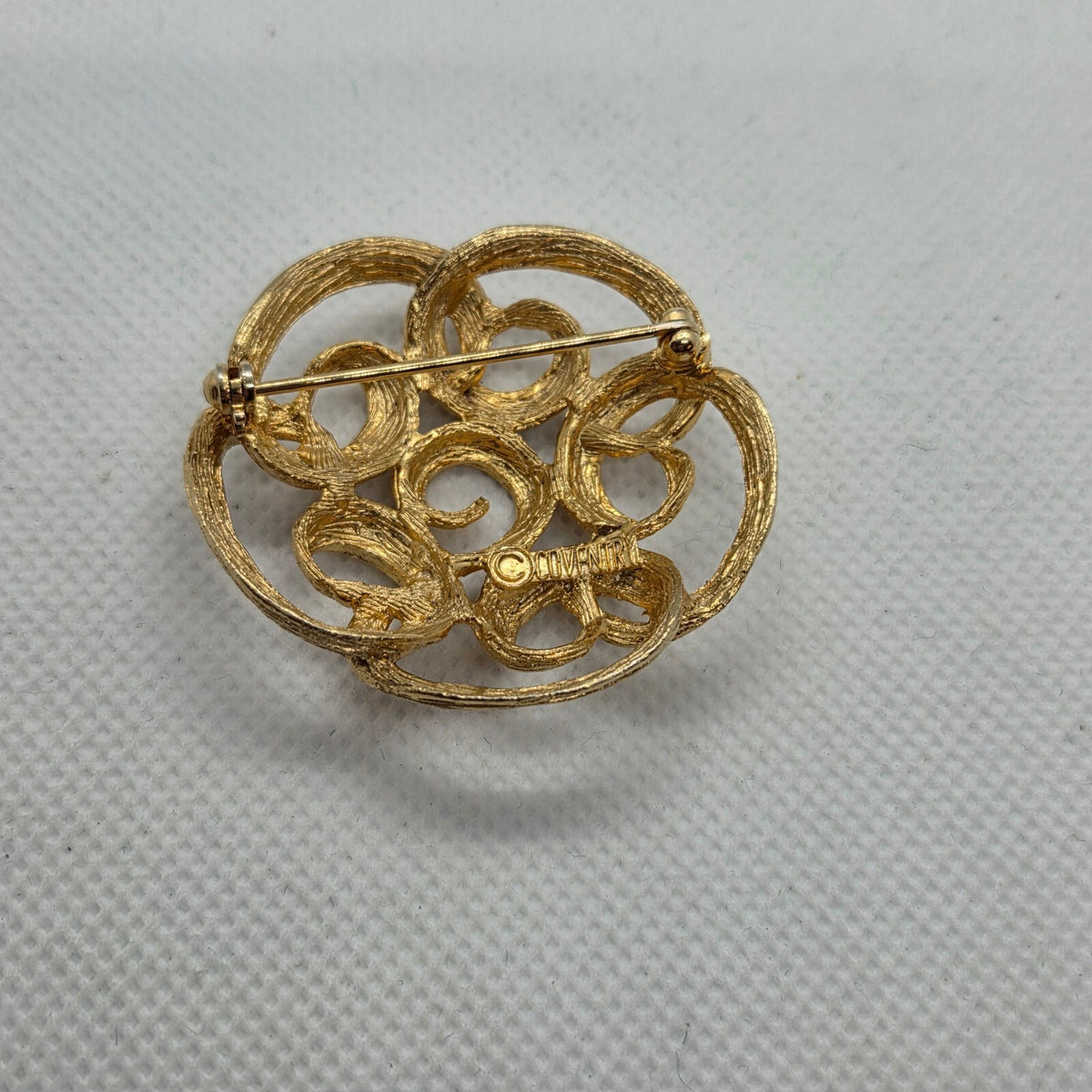 Vintage Sarah Coventry Gold-Tone Open Scroll Brooch