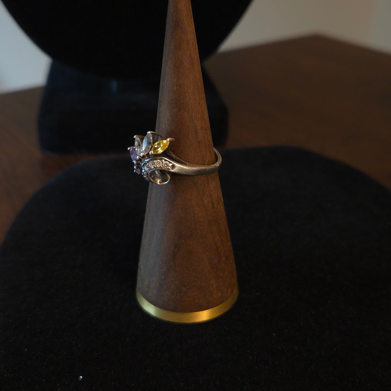 Vintage Size 6 Sterling Silver Floral Cluster Cocktail Ring