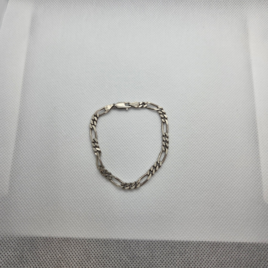Vintage 7 3/4" Sterling Silver Figaro Link Chain Bracelet