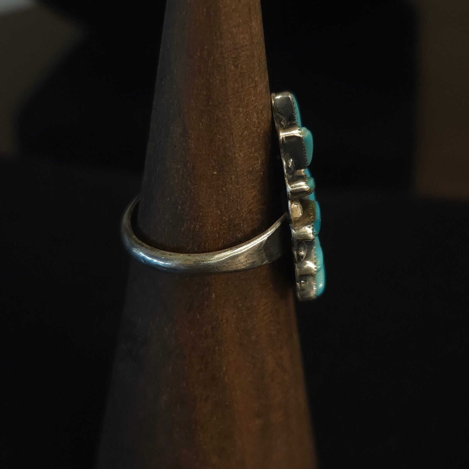 Vintage Size 6 C-R Zunie Turquoise Ring
