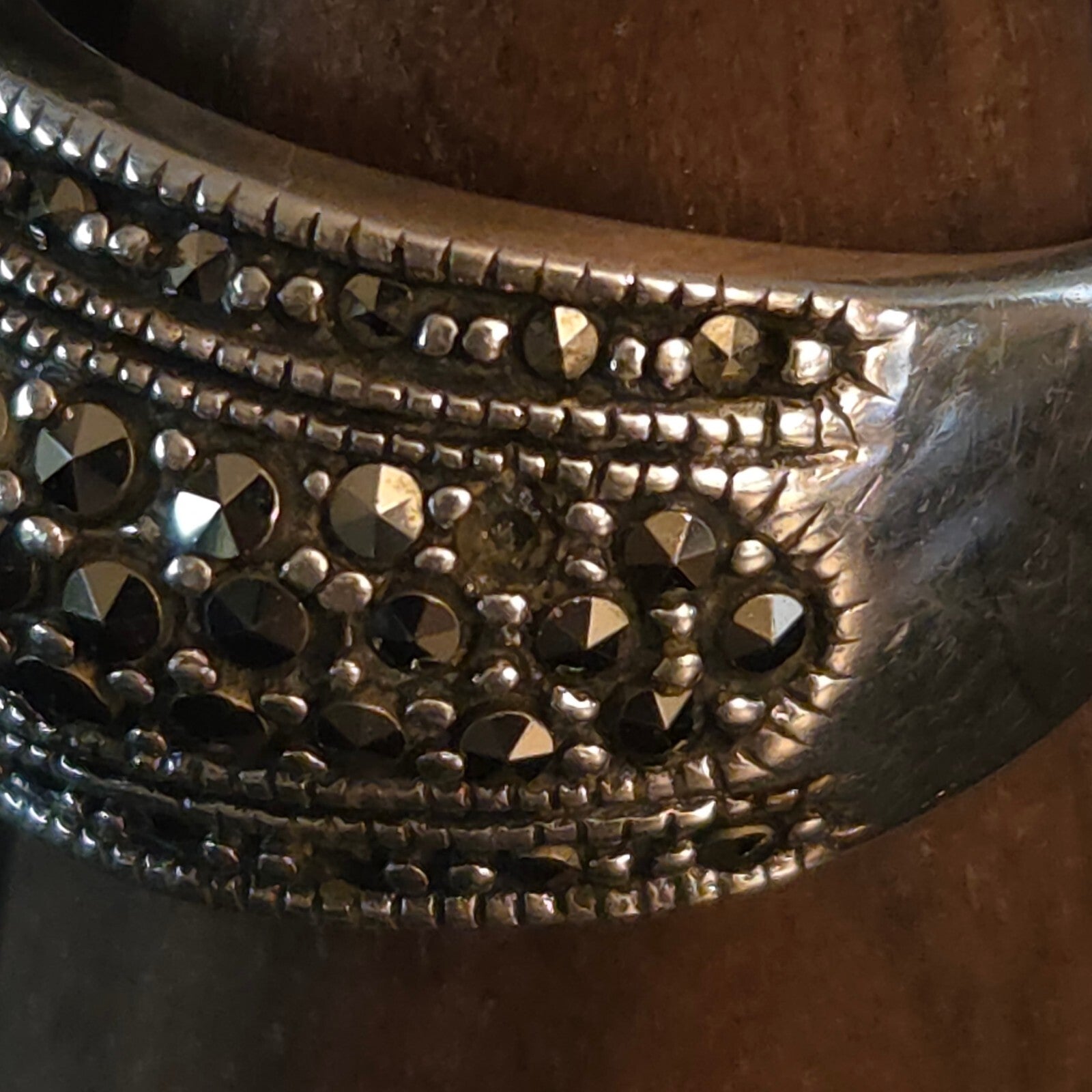 Vintage Size 7 Art Deco Sterling Silver Marcasite Band Ring