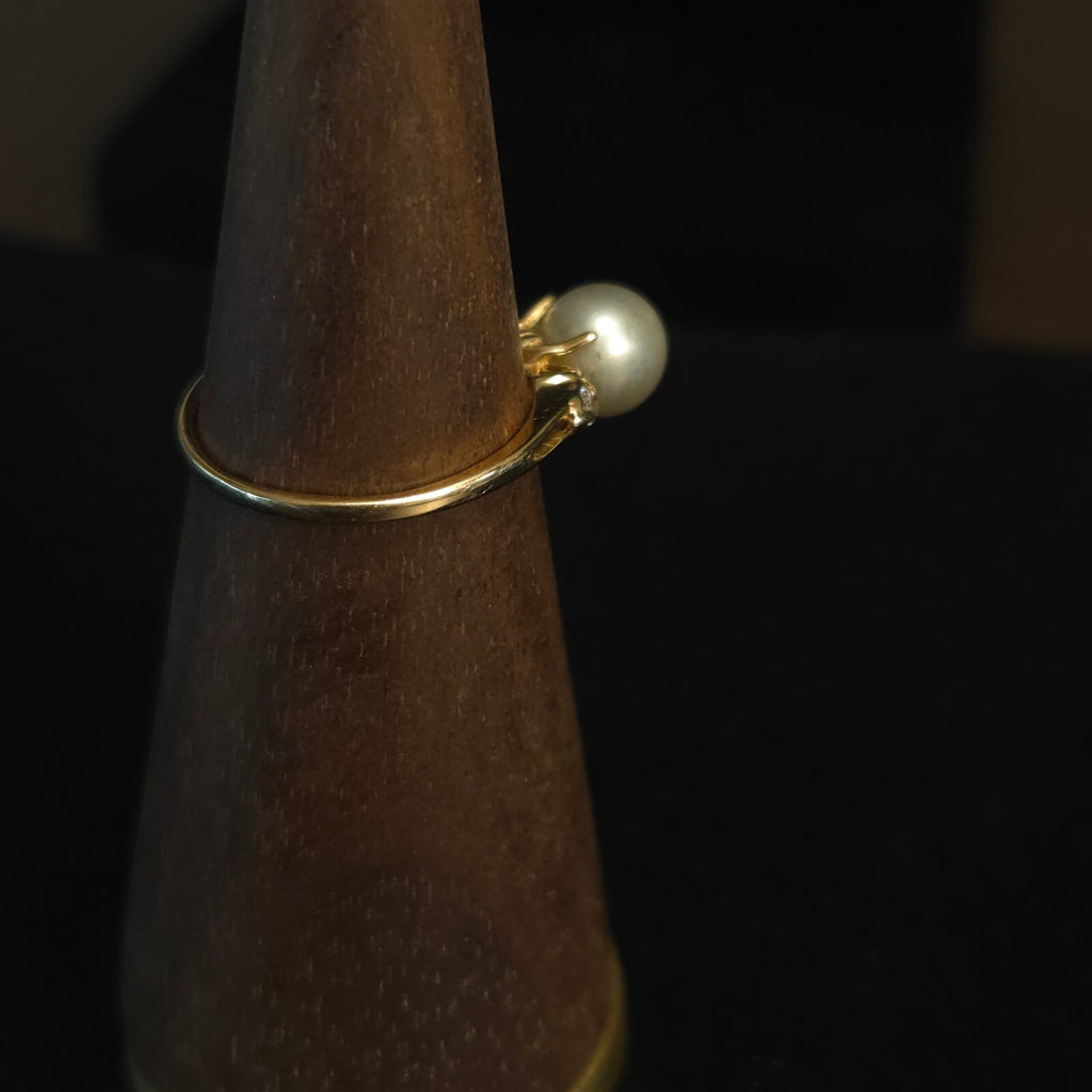 Vintage Size 7 10K Gold 6mm Pearl and CZ Ring