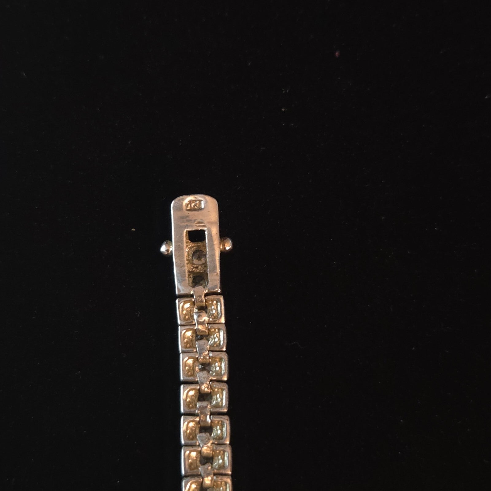 Vintage 7 1/2" Sterling Silver Tennis Bracelet