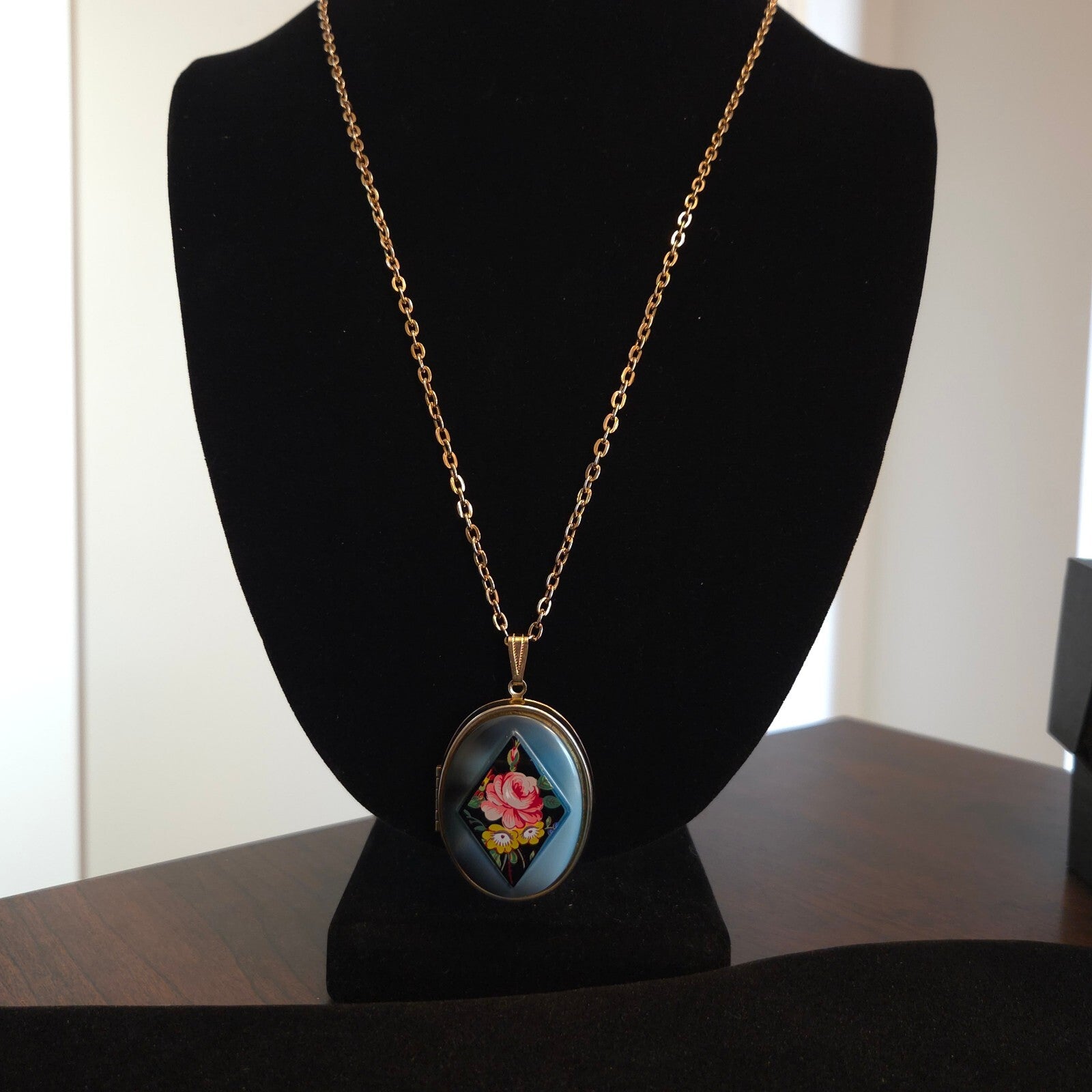 Vintage gold-tone enameled floral and rose design locket