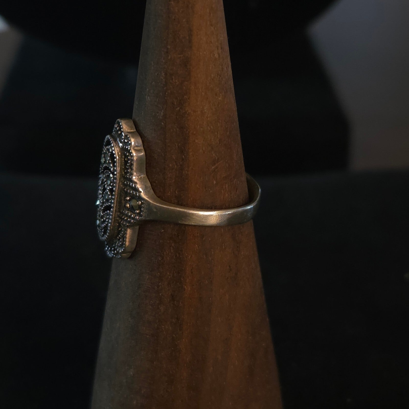 Vintage Size 7 Sterling Silver Marcasite Floral Ring