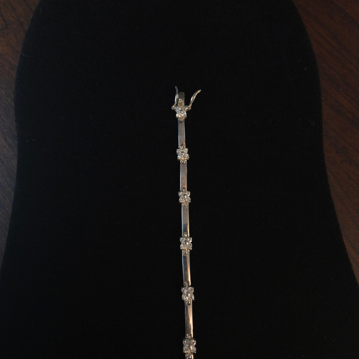 Vintage 7 1/4" Sterling Silver Floral Cluster Bracelet