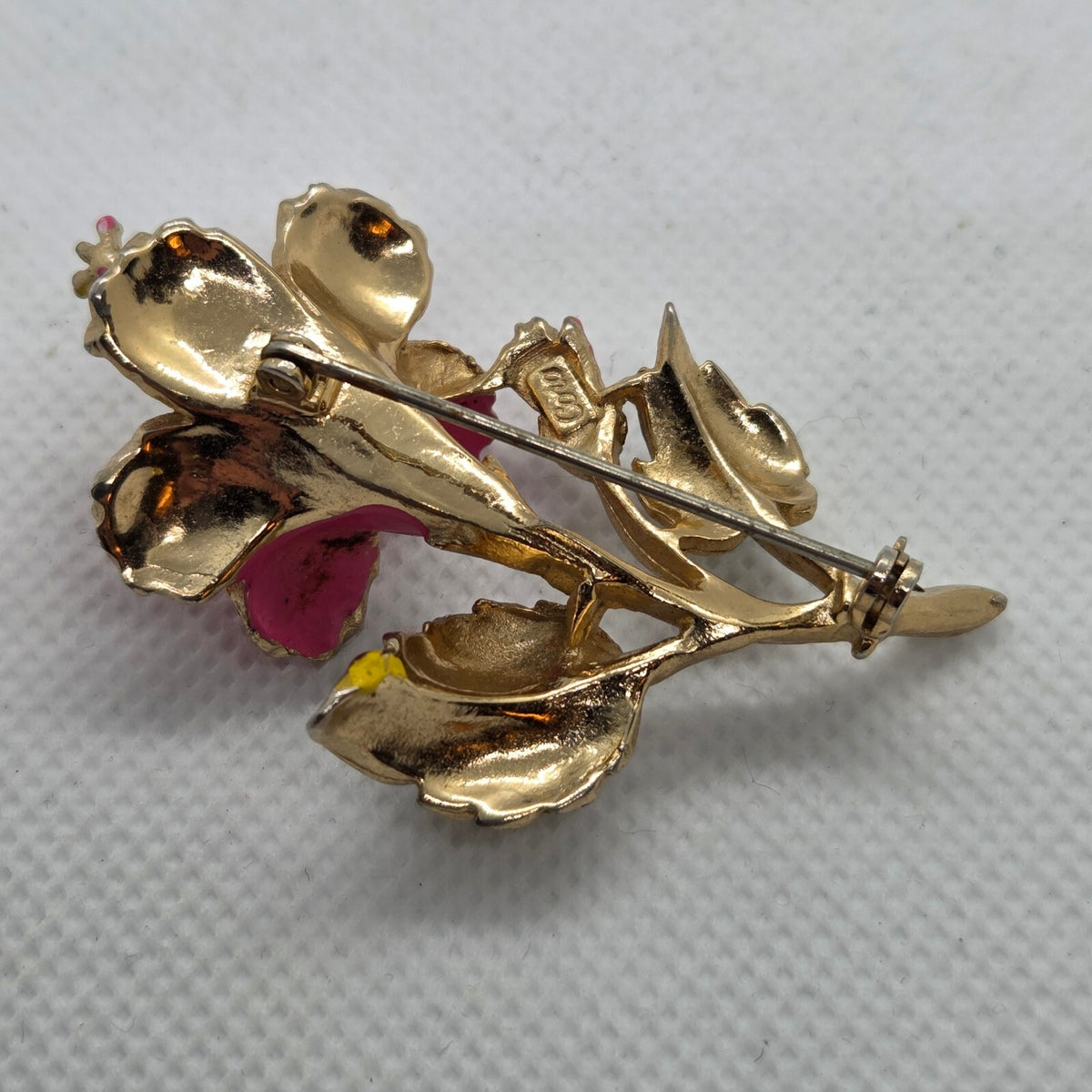Vintage 1940s Coro Hibiscus Flower Brooch