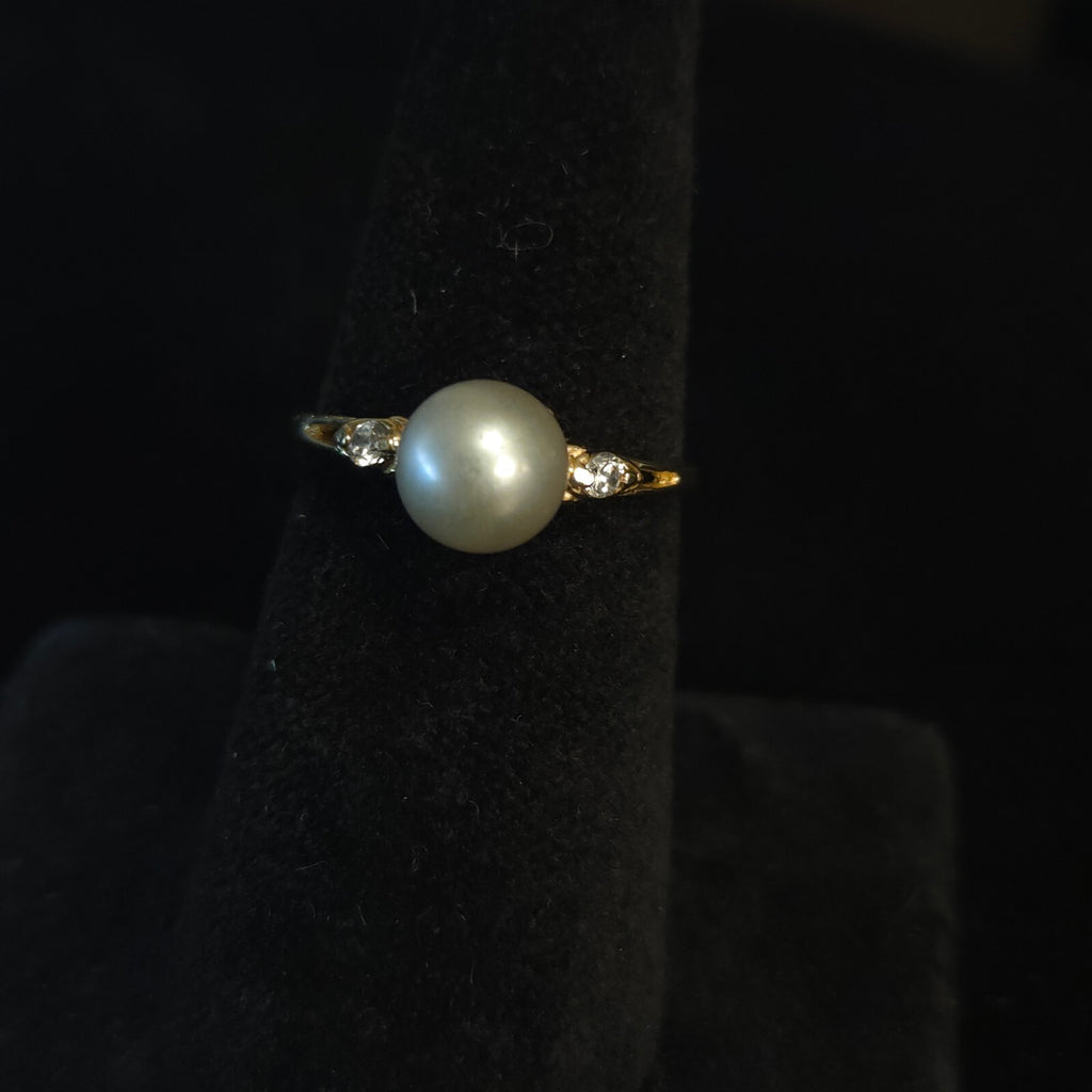 Vintage Size 7 10K Gold 6mm Pearl and CZ Ring