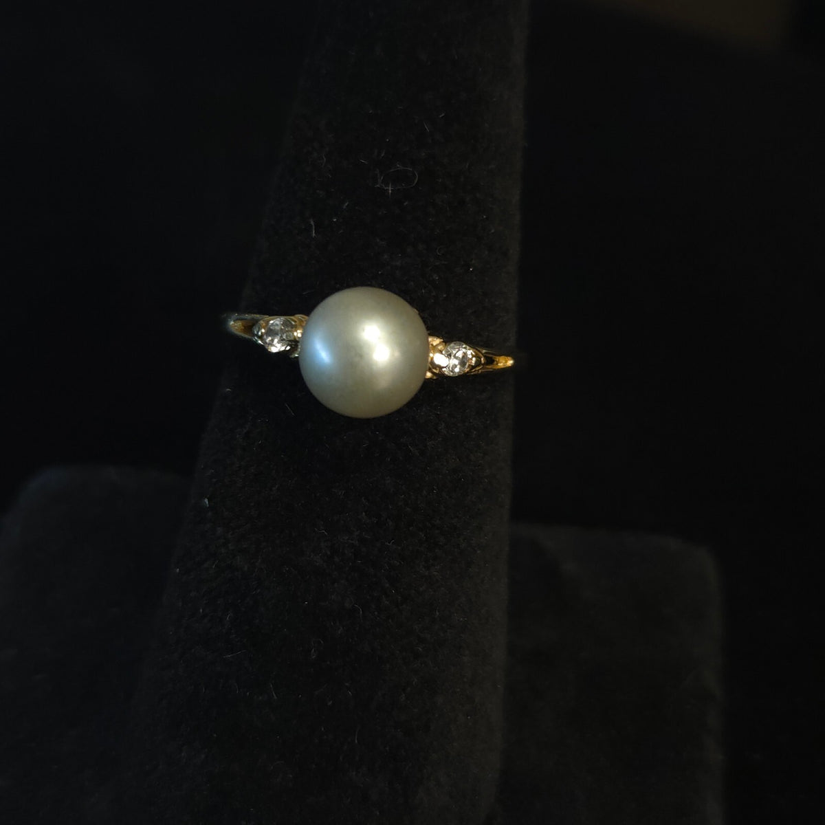 Vintage Size 7 10K Gold 6mm Pearl and CZ Ring