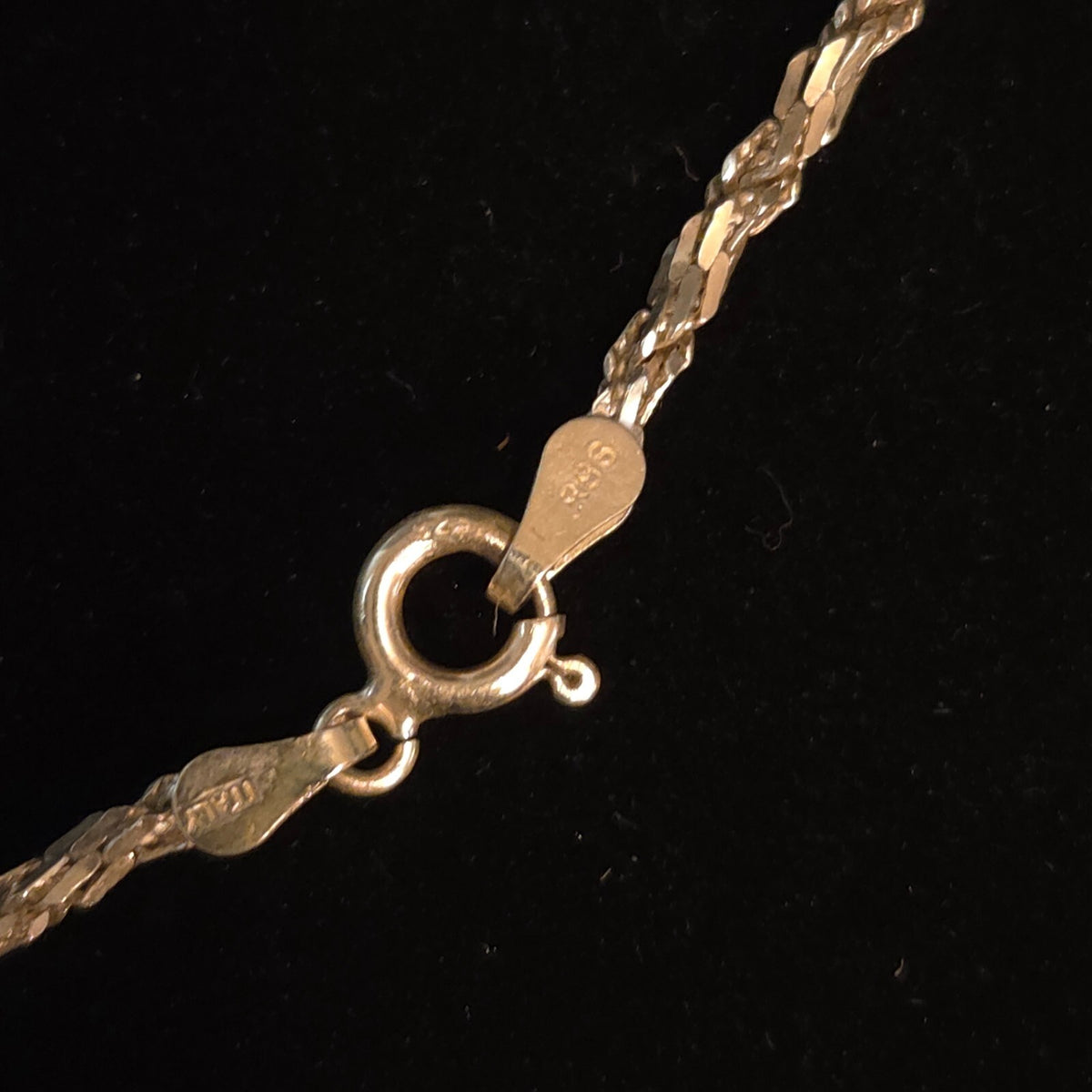Vintage 20" Sterling Silver Diamond Cut Rope Chain